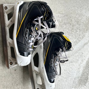 CCM Tacks 6092 Hockey Goalie Skates Size 3.5 (Used)