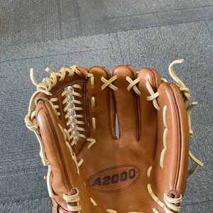 Used Wilson A2000 BB/SB Glove RH Throw Brown 11 3/4" 11614-S000223064