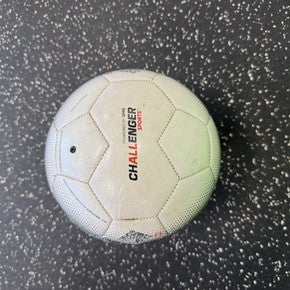 Used CHALLENGER All Size Soccer Ball White 4 11849-S000032482