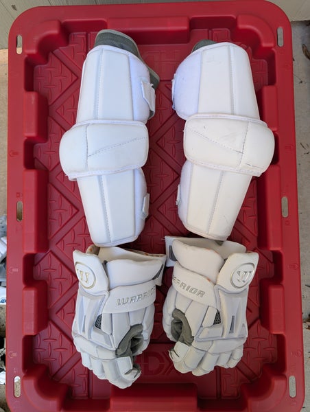 Warrior Burn XP Gloves + Pads *BUNDLE*