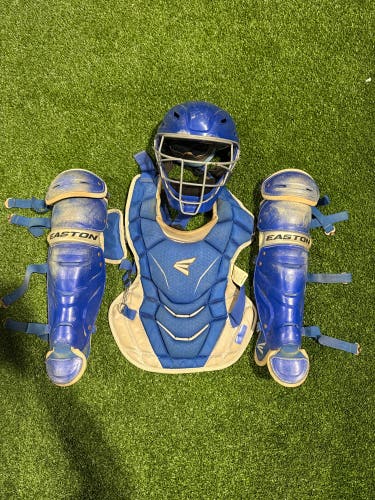 Blue Youth Easton Gametime Catcher's Set (Used) | Ages 9-12