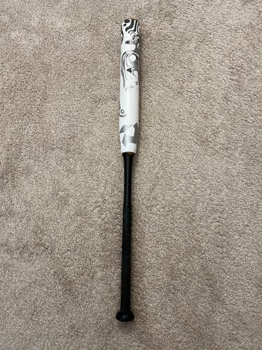2023 DeMarini Whisper Composite Bat (-10) 23 oz 33" (Used)