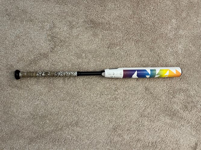 2025 DeMarini Prism+ Composite Bat (-11) 22 oz 33" (Used)