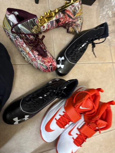 Men's (New) resellers bundle football cleats a lot of three
