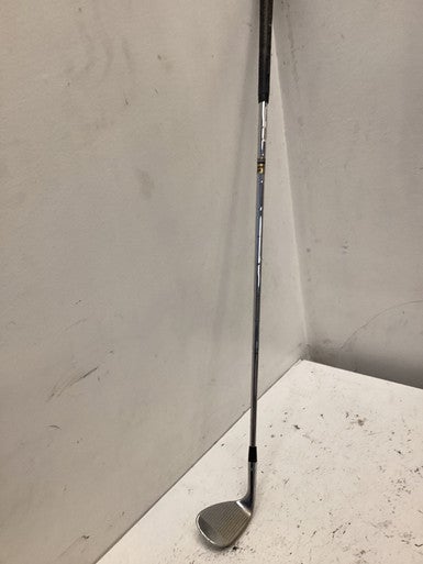 Used Titleist BV 252 08 Golf Chipper RH Pitching Wedge 11443-S000198591