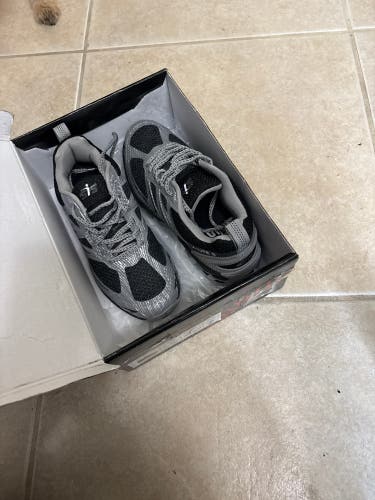 Softball turf, cleats, brand new size 7