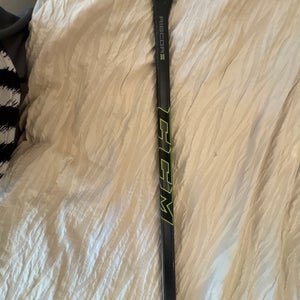 Senior CCM RibCor Reckoner Right Handed Hockey Stick P40 (New)
