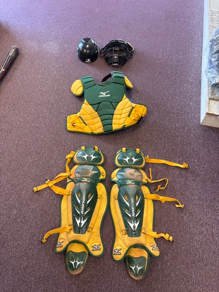 Mizuno Samurai Oakland A’s Catchers Gear