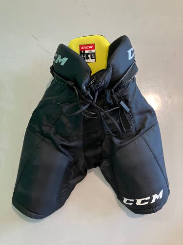 Black Youth Large CCM Tacks Hockey Pants (Used)