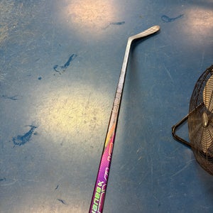 Senior Bauer Nexus Tracer Right Handed Hockey Stick P90TM Pro Stock (Used)