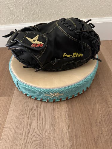 Pro Issue All Star CM3000SBK m 33.5" (Used)
