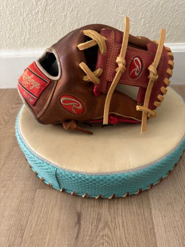 Rawlings Heart of the Hide RH Infield Baseball Glove 11.5" (Used)
