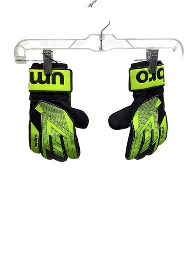 Used Umbro GOALIE GLOVES Soccer Goalie Gloves Optic Yellow 6 11347-S000256937