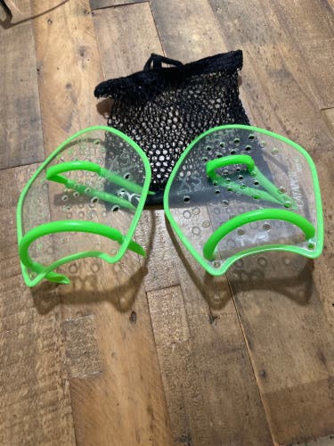 TYR Catalyst Stroke swim hand paddles - size XS