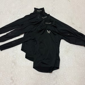 Black Small Boys Bauer Shirt (Used)