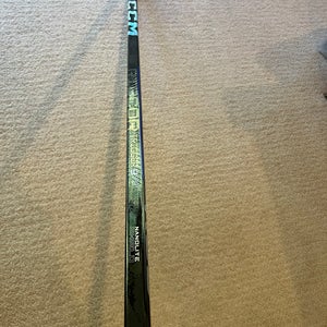 Senior CCM RibCor Trigger 9 Pro Right Handed Hockey Stick P28 (New)