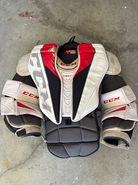 Large CCM Eflex 5.9 Goalie Chest Protector (Used)