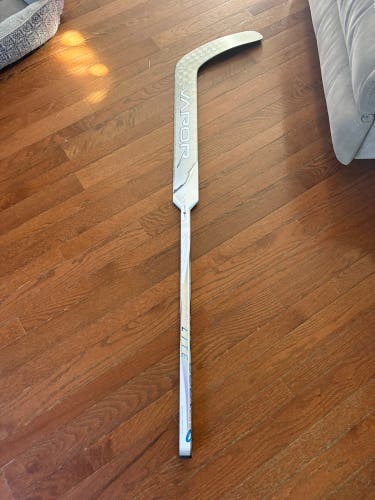 Senior Bauer Vapor FlyLite Left Hand Hockey Stick (New)