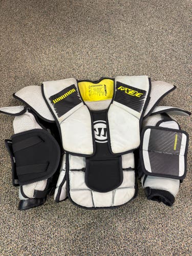 Intermediate Small / Medium Warrior Ritual X3E Goalie Chest Protector (Used)