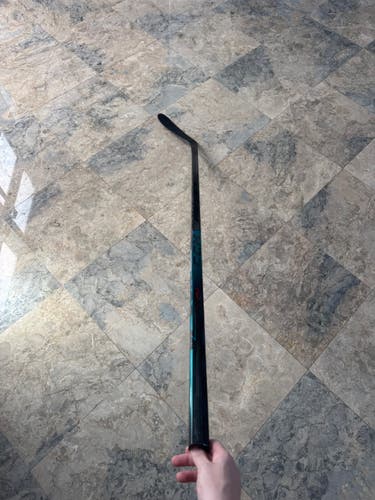 Senior CCM Vizion Left Hand Hockey Stick 70 Flex P28 (Lightly Used)