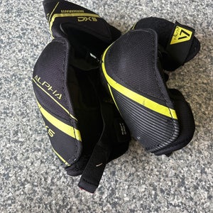 Senior Small Warrior Alpha DX5 Elbow Pads (Used)