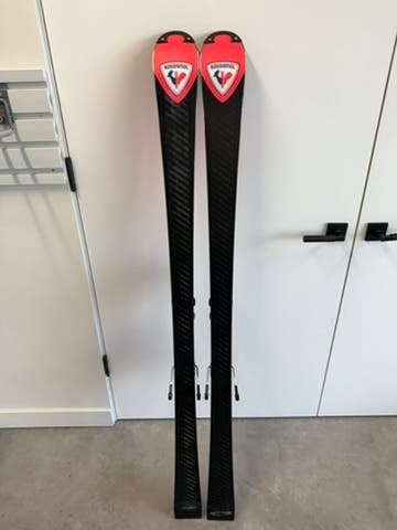 Women's 2022 Rossignol 157 cm Racing HERO ATHLETE FIS SL Skis With Bindings Max Din 18 (Used)
