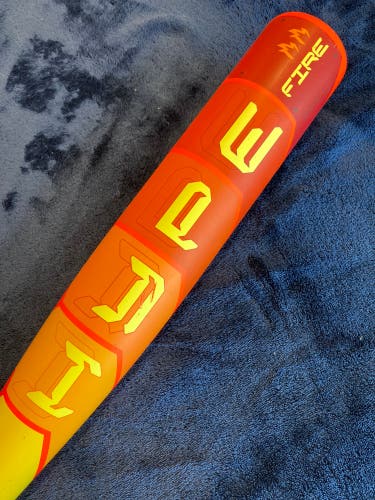 2025 Easton Hype Fire Composite Bat USABat Certified (-10) Composite 21 oz 31" (Used)