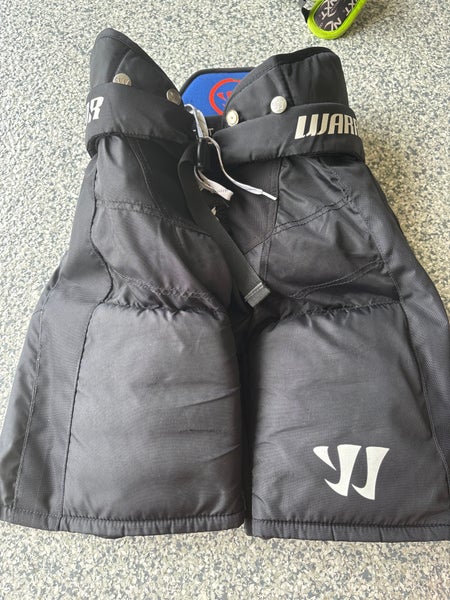 Junior Large Warrior Covert QRE 3 Hockey Pants (Used)