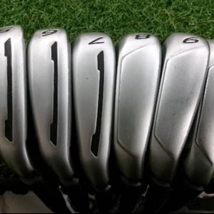 TaylorMade Speedblade Right Handed Iron Set (Used)