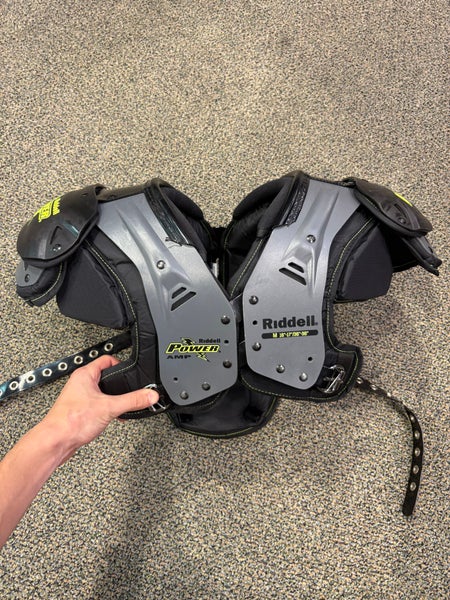 Medium Youth Riddell Power AMP Shoulder Pads (Used)