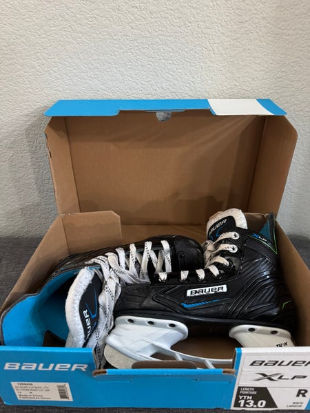 Youth Bauer XLP Hockey Skates Regular Width 13 (Used)