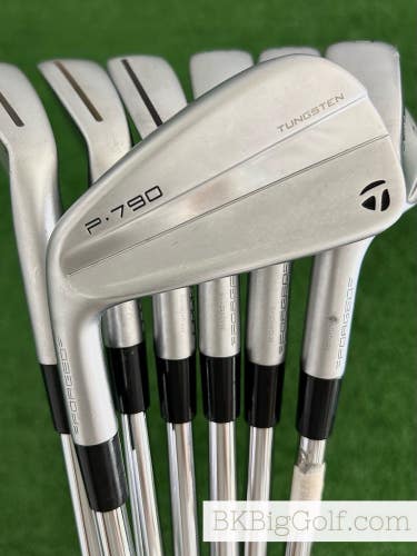 LH Taylormade P790 23 Forged Iron Set 4-P / Dynamic Gold 105 Stiff