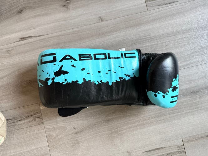 New MADabolic boxing gloves