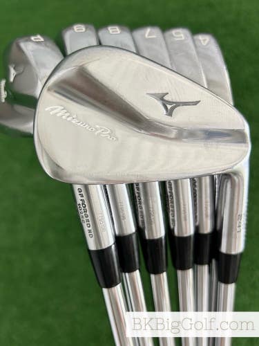 Mizuno Pro 241 Forged Iron Set 4-P / Project X 6.5 Extra Stiff