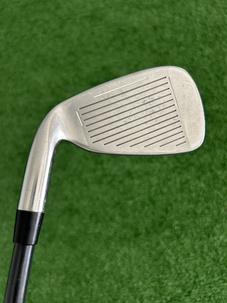 Taylormade R360 XD Iron Set 4-P / Taylormade XD 60 Stiff Graphite