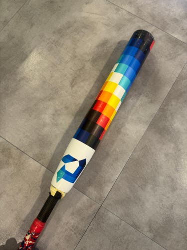 White 2023 DeMarini Prism+ Composite Bat (-11) Composite 19 oz 30" (Used)