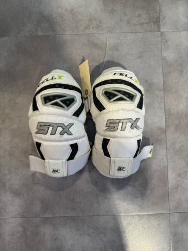 Small Adult STX Cell V Arm Pads (Used)