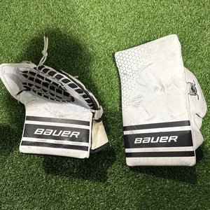 White Youth Bauer GSX Prodigy Goalie Glove & Blocker Set Regular (Used)
