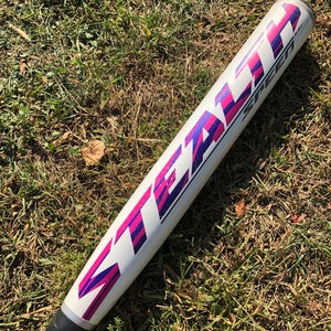 White 2016 Easton Stealth Composite Bat (-10) Composite 22 oz 32" (Used)