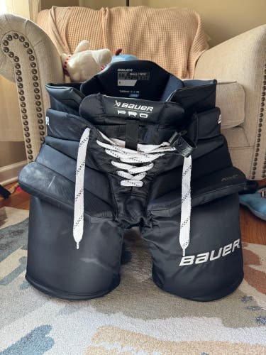 Senior Small Bauer Pro Hockey Goalie Pants (Used)
