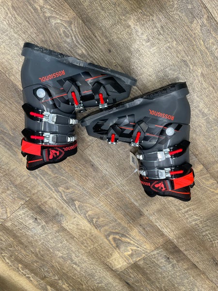 Mondo 22 & 22.5 Rossignol Hero JR 65 Ski Boots (Used)