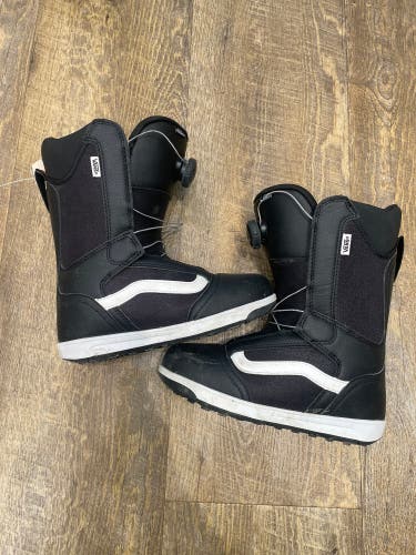 Kid's Size 4.0 Vans Juvie Linerless Snowboard Boots All Mountain (Used)
