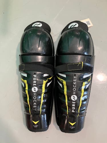Junior Pure Hockey Shin Pads 12" (Used)