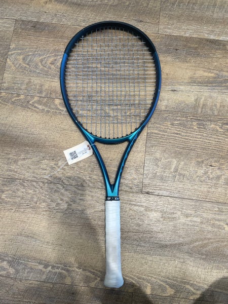 Wilson Ultra v4 Pro Tennis Racquet (Used)