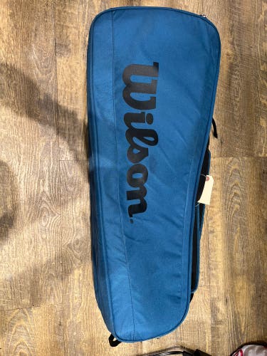Wilson Tennis Bag (Used)