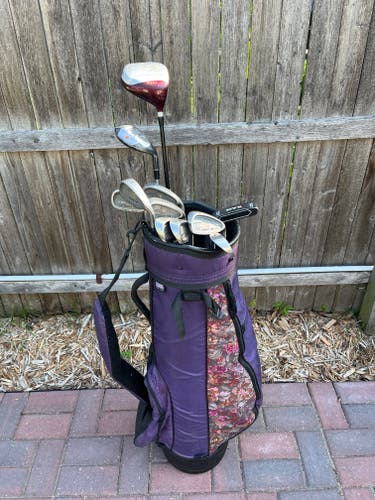 Women's Complete Right Handed Golf Club Set with Floral Cart Bag