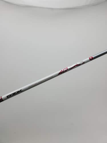 MATRIX OZIK MFS X4 WHITE TIE DRIVER SHAFT REGULAR 40G TM TP 43.5" VERYGOOD