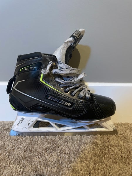 Bauer Elite Hockey Goalie Skates Size 5.5 (Used)