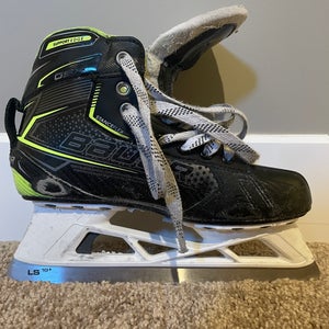 Bauer GSX Hockey Goalie Skates Regular Width Size 5.5 (Used)