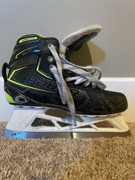 Bauer GSX Hockey Goalie Skates Regular Width Size 5.5 (Used)
